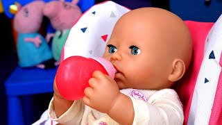 Vidéo pour filles avec des poupées Baby Born Annabelle adore sucer ses doigts [upl. by Fantasia]