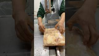 How Make Chicken Breast Slice With Machine By Expert Meat Cuttershorts chicken wow😮👌🐓 [upl. by Niletak]