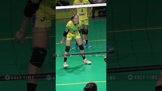 calista maya lakukan serve saat di gor UTP [upl. by Deck]