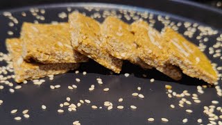 तिल चिक्की  Tilli Chikki Recipe  तिल गुड़ की चिक्की  तिल की चिक्की बनाने का सबसे आसान तरीका [upl. by Barcus403]