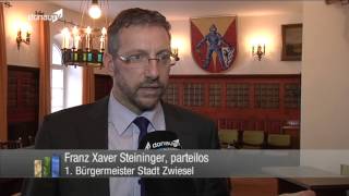 Drastischer Schritt  Zwieseler Stadtrat beschneidet Kompetenzen des Bürgermeisters [upl. by Marl21]