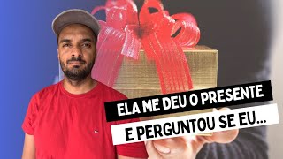 Uma russa me abordou do nada em um café e [upl. by Dell]