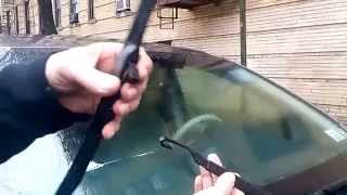 HOW TO replace TOYOTA SIENNA wiper blades [upl. by Elburr562]