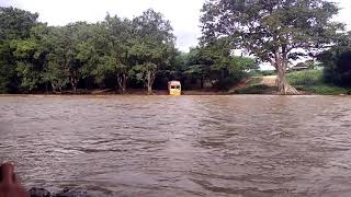 Lorry river crossing in Thengumarahada parisalthorai [upl. by Reifinnej537]