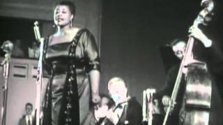 Ella Fitzgerald live  April In Paris [upl. by Nnylirej]