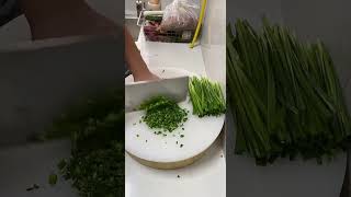 Tips for quickly cutting leeks [upl. by Ahseid487]