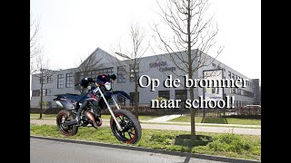 Met de brommer naar school [upl. by Trueblood]