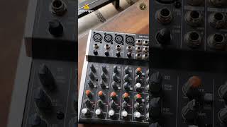 XENYX 1002SFX Behringer [upl. by Breh]