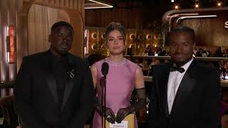 Daniel Kaluuya Hailee Steinfeld amp Shameik Moore Present Best Screenplay – Motion Picture [upl. by Casmey]