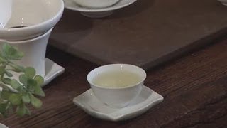 How To Brew Chrysanthemum Tea [upl. by Sayers]