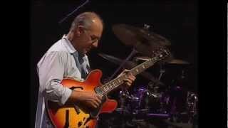 The Guitar Gods  Larry Carlton  quotBlues Forcequot [upl. by Rolfe]