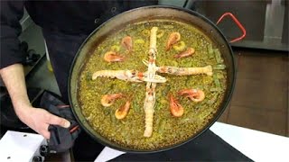 Paella de Marisco auténtica de Valencia [upl. by Leighland981]