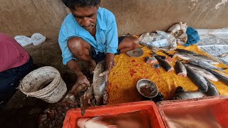 Watch How to Cut Live Rohu Fish ରୋହି ମାଛ  Amazing Fish Cutting Skills  amafishmarket [upl. by Given]