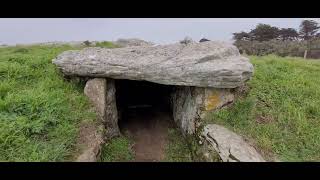 Le dolmen des pierres plates à locmariaquer [upl. by Esertal]