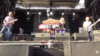 Bonnie Tyler  Soundcheck in Grimaud StTropez  Harley Davidson Euro Festival 2014 [upl. by Eirrak]