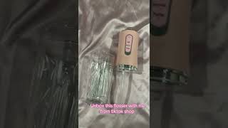 unboxing unbox flosser tiktokshop short subtomychannel watch follow exploremore explore [upl. by Ocsecnarf]