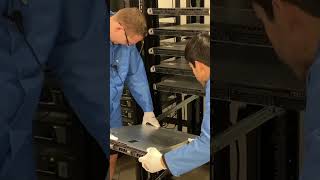 Dell PowerEdge R330 13th Gen  Racking  tech satisfying dell racking datacenter rackmount [upl. by Joey]