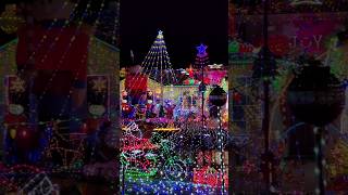 Christmas lights covers entire house christmaslights christmasdecorations holidays [upl. by Aniger]