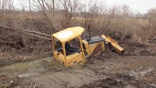 HowStuffWorks Videos Mega Excavators Bucket Wheel Excavators [upl. by Janot]