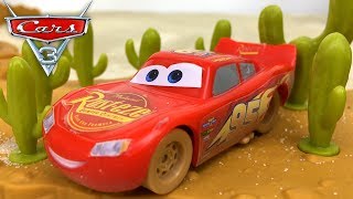 MONTE WILLY DISNEY PIXAR CARS 3 RAYO MCQUEEN SE ATREVE HACER SALTOS Y ACROBACIAS POR WILLYS BUTTE [upl. by Aiet]