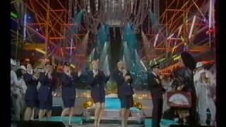 Sylvie Vartan Le locomotion version 1999 [upl. by Ariak]