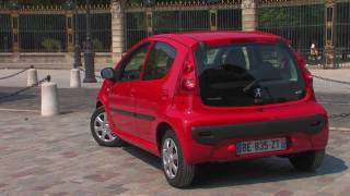 Essai Peugeot 107 10i 68ch Trendy [upl. by Nadirehs972]