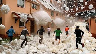 Currently in Australia Huge hailstorm causing devastation in Gulmarrad NSW [upl. by Tucky]