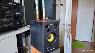 battle EDIFIER R1280DB vs HERCULES DJMONITOR32 no sub [upl. by Flip]