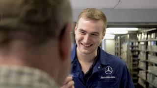 Jobclip Ausbildung Fachkraft Lagerlogistik MercedesBenz [upl. by Pownall]