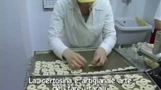 Come vengono preparati i taralli di Il Forno Delle Puglie [upl. by Boar]