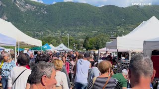 L’Emblématique Brocante des Guéfions [upl. by Akinahc]