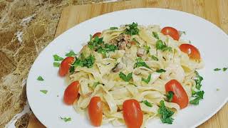 How to make a creamy Tagliatelle family week night Dinner  quick and easy food howto howto [upl. by Esilenna846]