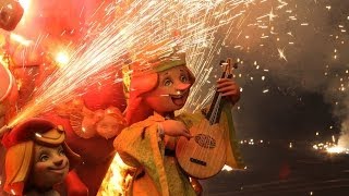 Le Fallas di Valencia Spagna in italiano [upl. by Figge791]