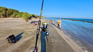 Fishing the Galveston South Jetty with GOLD lures and this happened [upl. by Salli]