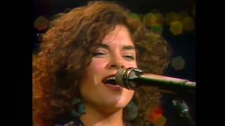 Rosanne Cash Seven Year Ache Live Austin City Limits 1988 season 13 [upl. by Chiquita]