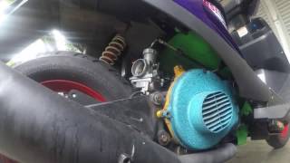 Suzuki V100 with RXZ carb 29mm slide at CBP racing [upl. by Nevsa602]