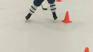 Power Skating Defenseman drills Backwards transitions amp escapes with puck [upl. by Mallina532]