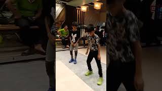 shuffle challenge shuffle dance tutorial shortsshuffle shufflechallenge viral shorts trending [upl. by Emelita]