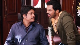 Oopiri Painting Comedy  Blockbuster HIT Trailer  Nagarjuna Karthi [upl. by Sweyn]