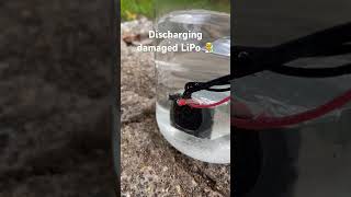 Discharging damaged LiPo battery 4S Tattu RLine 850mAh in salty water fpv 4s fpvdrone crash [upl. by Paver]