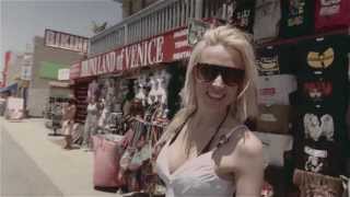 Jenny and The Mexicats  Verde Más Allá Videoclip Oficial [upl. by Lydon]