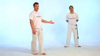 How to Do the Rabo de Arraia  Capoeira [upl. by Oisangi814]