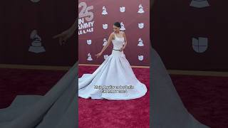 Majo Aguilar posa en la alfombra roja de los Latin GRAMMY 2024 [upl. by Rinaldo]