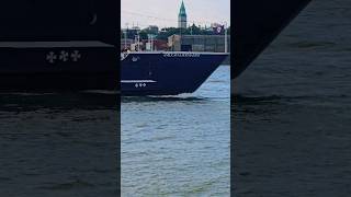 St Lawrence River Montreal ship wow canal canada StLawrence epic waves containership oiltan [upl. by Damarra298]