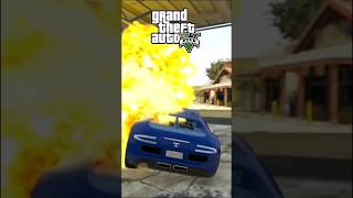 Chocando contra Gasolineras ⛽ en todos los GTA grantheftauto memes shorts [upl. by Romelda]