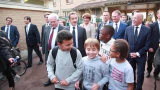 Nicolas Sarkozy en visite Ã Franconville [upl. by Alby104]