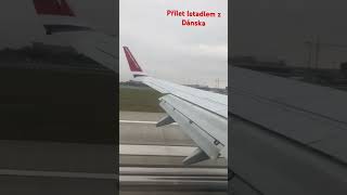 Přílet letadlem z Dánska na PRG Airport  norwigien letadlo prg spotter martinvanicek5519 [upl. by Idok]