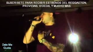 Farruko Cantando La Tiraera Para Kendo En Vivo [upl. by Anyaj16]