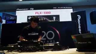 PLX1000 Pioneer Turntable  DJ Carlo Atendido [upl. by Acinorev]