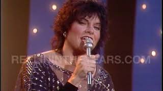 Rosanne Cash quotSeven Year AchequotInterview 1981 RITY Archives [upl. by Erinna]